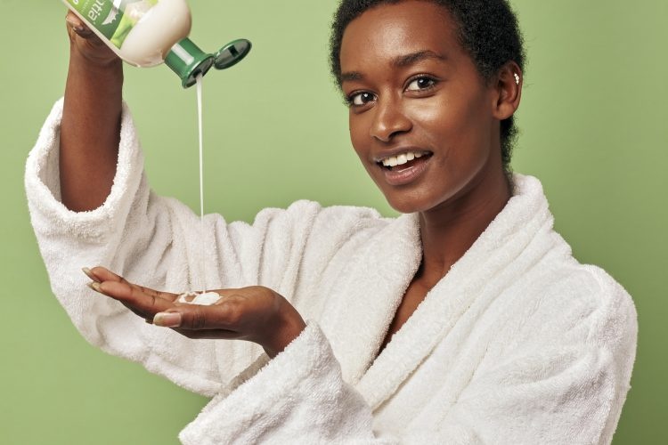 Tips for enjoying hot soak damaging skin, thanks Aloe